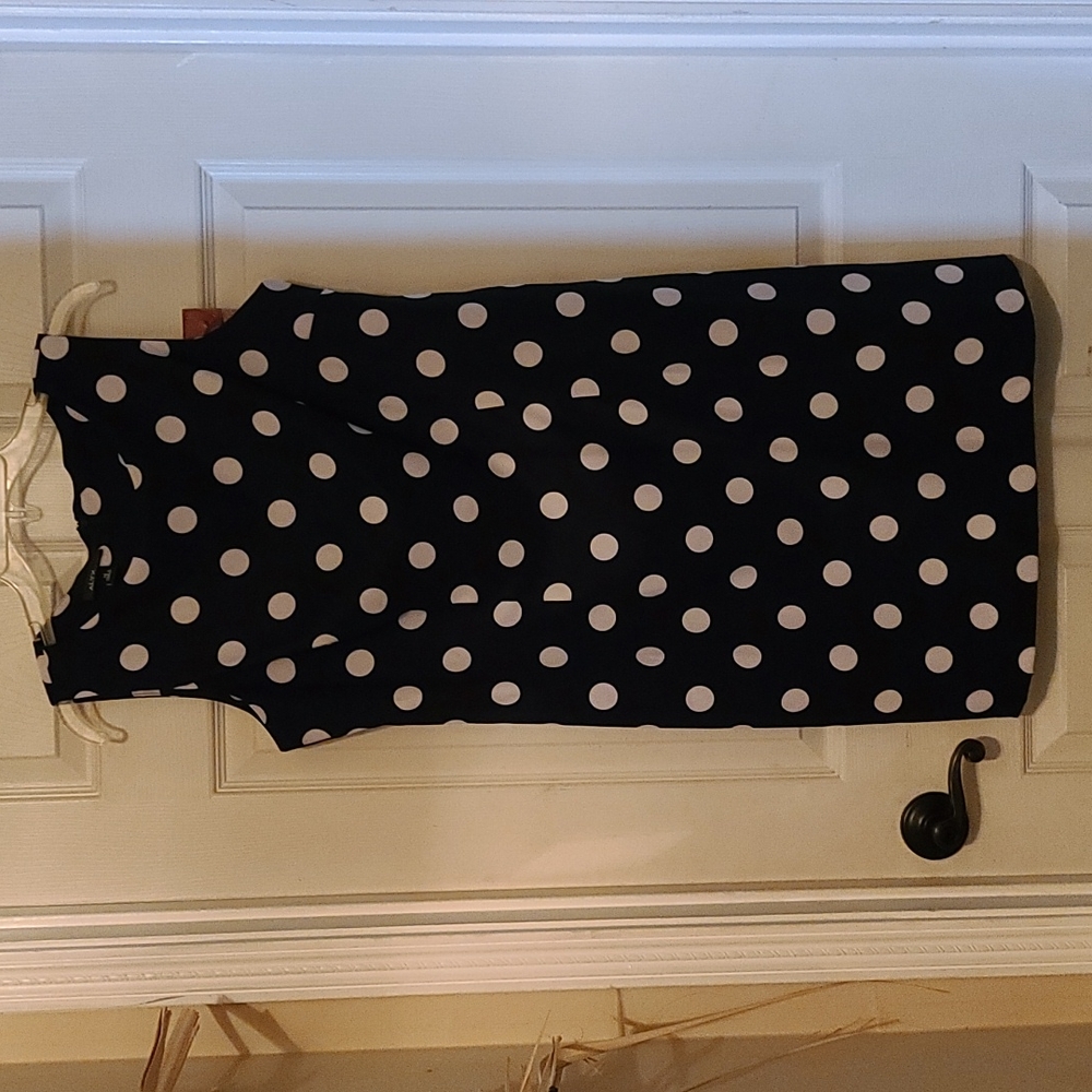 Women's Plus  Black white Polka Dot Sleeveless Shift Dress